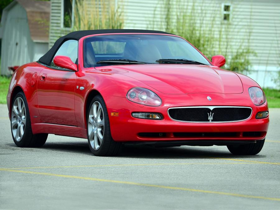  Maserati Spyder 2002 года  (US) (фото 2 из 2)